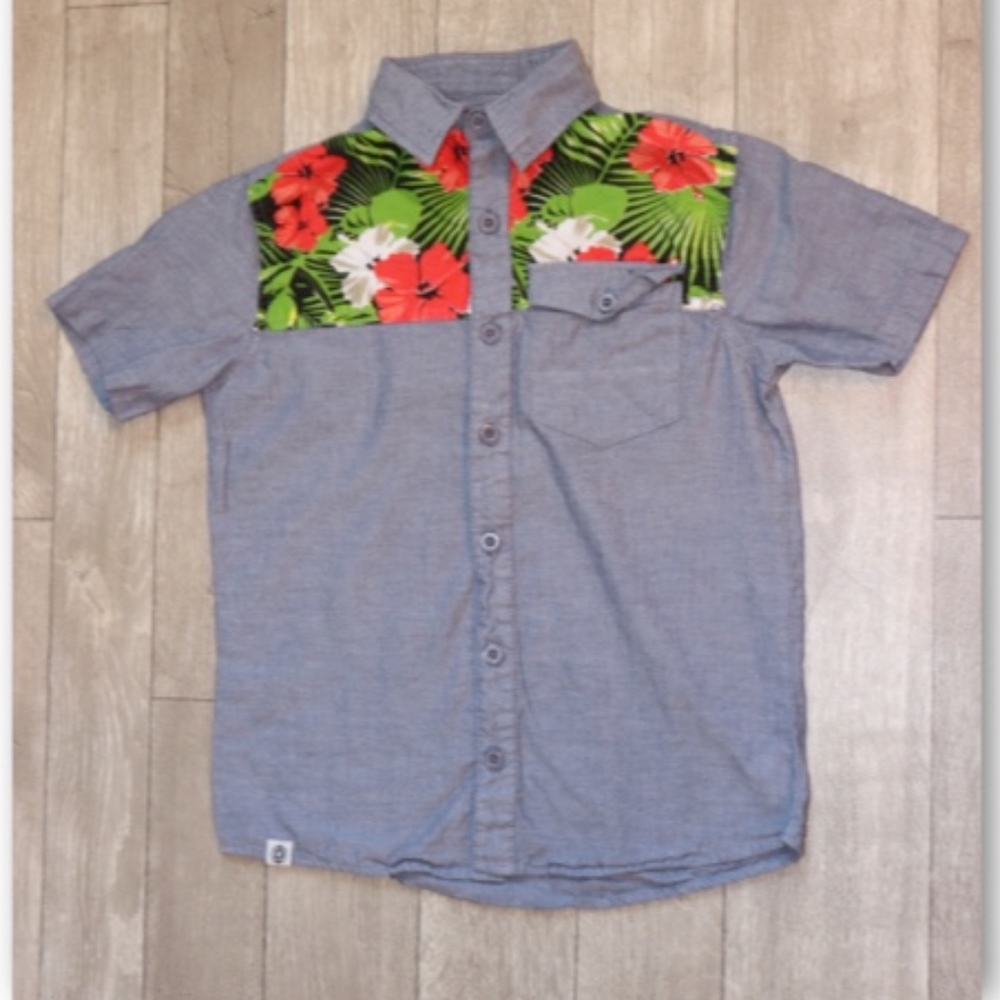 Akademiks Boys Button Down Shirt